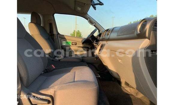 Ra Imported Nissan Urvan funfun Ọkọ̀ in Import - Dubai ni Ashanti Ra Imported Nissan Urvan funfun Ọkọ̀ in Import - Dubai ni Ashanti