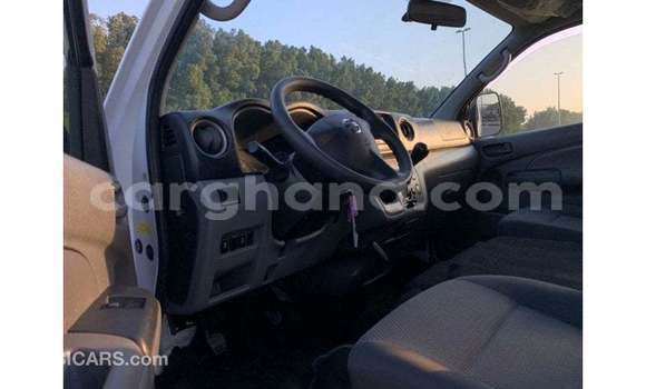 Ra Imported Nissan Urvan funfun Ọkọ̀ in Import - Dubai ni Ashanti Ra Imported Nissan Urvan funfun Ọkọ̀ in Import - Dubai ni Ashanti