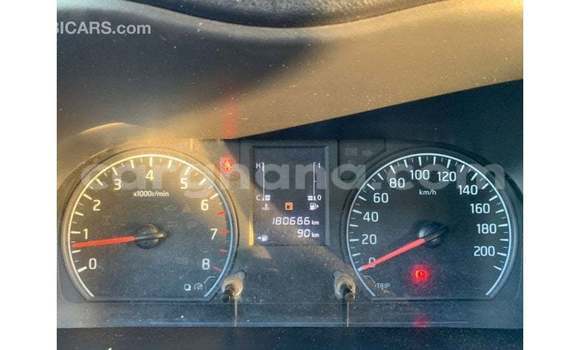 Ra Imported Nissan Urvan funfun Ọkọ̀ in Import - Dubai ni Ashanti Ra Imported Nissan Urvan funfun Ọkọ̀ in Import - Dubai ni Ashanti