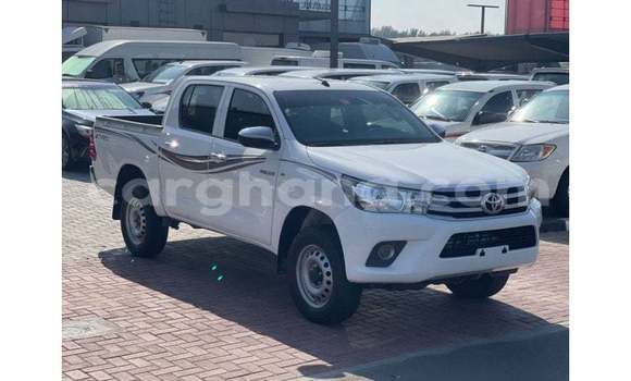 Buy Import Toyota Hilux White Car in Import - Dubai in Ashanti Buy Import Toyota Hilux White Car in Import - Dubai in Ashanti