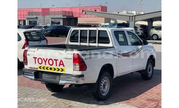 Buy Import Toyota Hilux White Car in Import - Dubai in Ashanti Buy Import Toyota Hilux White Car in Import - Dubai in Ashanti