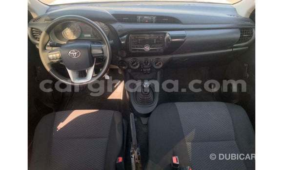 Buy Import Toyota Hilux White Car in Import - Dubai in Ashanti Buy Import Toyota Hilux White Car in Import - Dubai in Ashanti