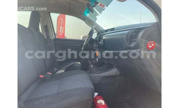 Buy Import Toyota Hilux White Car in Import - Dubai in Ashanti Buy Import Toyota Hilux White Car in Import - Dubai in Ashanti