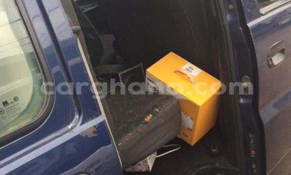 Buy Used Hyundai H200 Blue Car in Accra in Greater Accra Buy Used Hyundai H200 Blue Car in Accra in Greater Accra