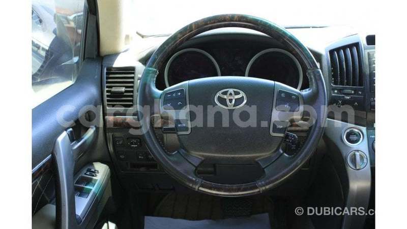 Big with watermark toyota land cruiser ashanti import dubai 53364