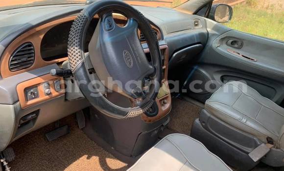 Sayi Na hannu Kia Carnival Black Mota in Accra a Greater Accra Sayi Na hannu Kia Carnival Black Mota in Accra a Greater Accra