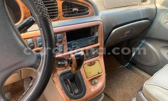 Sayi Na hannu Kia Carnival Black Mota in Accra a Greater Accra Sayi Na hannu Kia Carnival Black Mota in Accra a Greater Accra