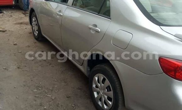 Sayi Na hannu Toyota Corolla Azurfa Mota in Accra a Greater Accra Sayi Na hannu Toyota Corolla Azurfa Mota in Accra a Greater Accra