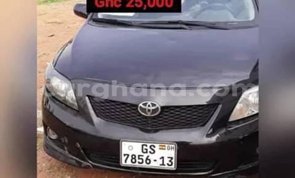 Sayi Na hannu Toyota Corolla Black Mota in Accra a Greater Accra