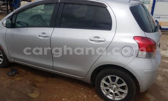 Buy Used Toyota Vitz Silver Car in Accra in Greater Accra Buy Used Toyota Vitz Silver Car in Accra in Greater Accra