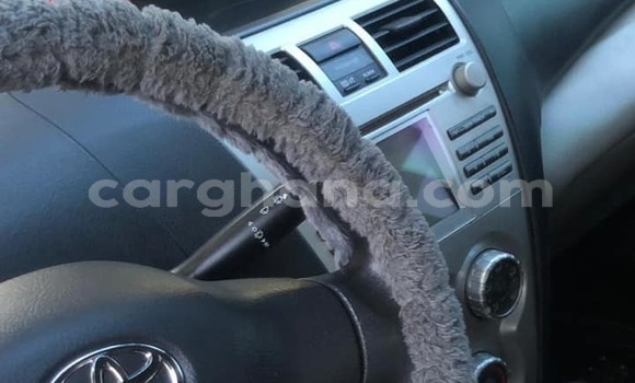 Buy Used Toyota Yaris White Car in Accra in Greater Accra Buy Used Toyota Yaris White Car in Accra in Greater Accra