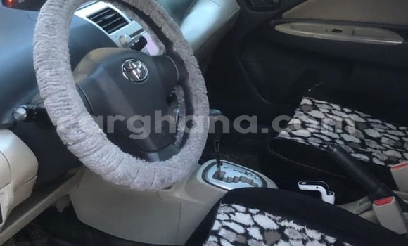 Buy Used Toyota Yaris White Car in Accra in Greater Accra Buy Used Toyota Yaris White Car in Accra in Greater Accra