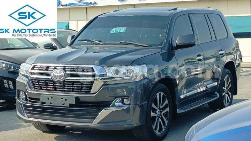 Big with watermark toyota land cruiser ashanti import dubai 53371