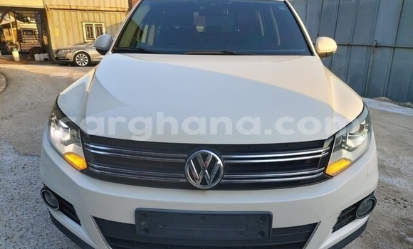 Sayi Na hannu Volkswagen Tiguan White Mota in Tema a Greater Accra Sayi Na hannu Volkswagen Tiguan White Mota in Tema a Greater Accra
