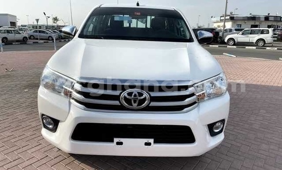 Buy Used Toyota Hilux White Car in Tema in Greater Accra Buy Used Toyota Hilux White Car in Tema in Greater Accra
