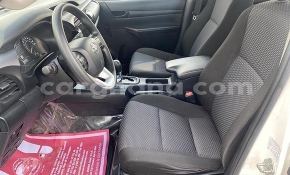 Buy Used Toyota Hilux White Car in Tema in Greater Accra Buy Used Toyota Hilux White Car in Tema in Greater Accra