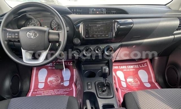 Buy Used Toyota Hilux White Car in Tema in Greater Accra Buy Used Toyota Hilux White Car in Tema in Greater Accra