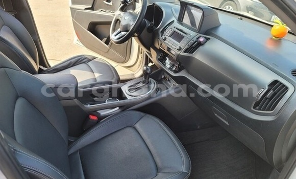 Sayi Na hannu Kia Sportage White Mota in Tema a Greater Accra Sayi Na hannu Kia Sportage White Mota in Tema a Greater Accra