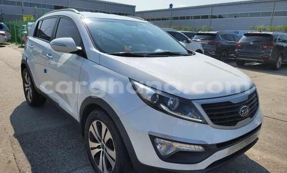 Sayi Na hannu Kia Sportage White Mota in Tema a Greater Accra Sayi Na hannu Kia Sportage White Mota in Tema a Greater Accra