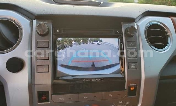 Sayi Na hannu Toyota Tundra White Mota in Accra a Greater Accra Sayi Na hannu Toyota Tundra White Mota in Accra a Greater Accra