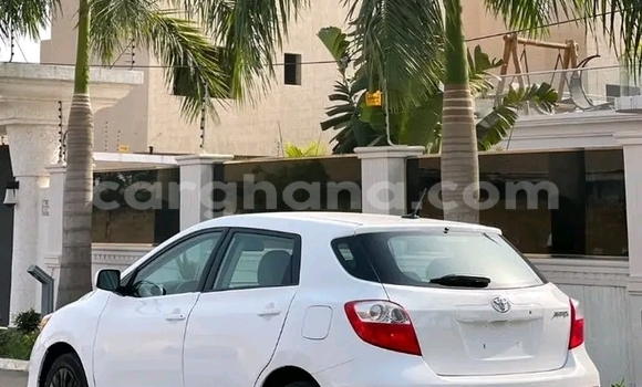 Buy Used Toyota Matrix White Car in Accra in Greater Accra Buy Used Toyota Matrix White Car in Accra in Greater Accra