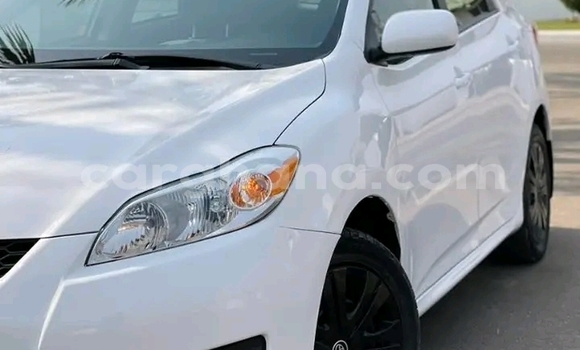 Buy Used Toyota Matrix White Car in Accra in Greater Accra Buy Used Toyota Matrix White Car in Accra in Greater Accra