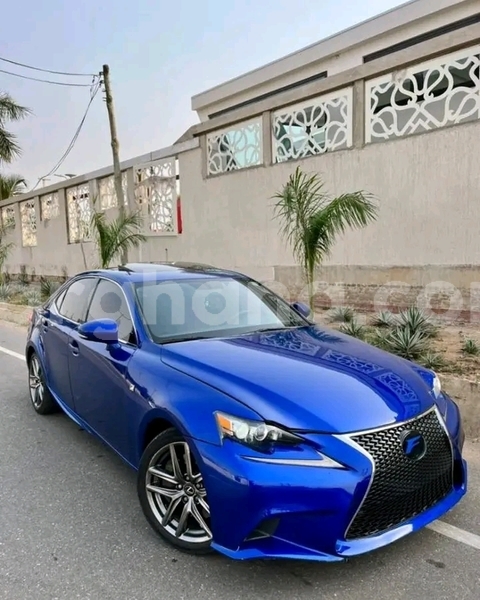 Big with watermark lexus is 300 greater accra accra 53400