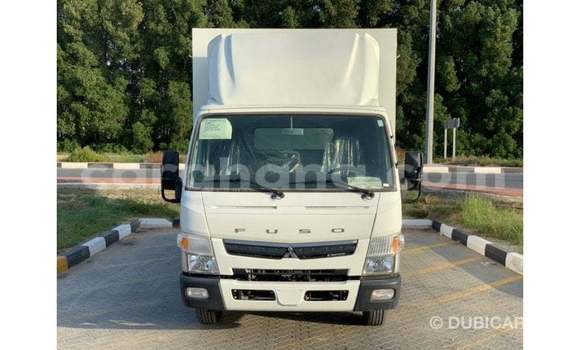 Buy Import Mitsubishi Carisma White Car in Import - Dubai in Ashanti Buy Import Mitsubishi Carisma White Car in Import - Dubai in Ashanti