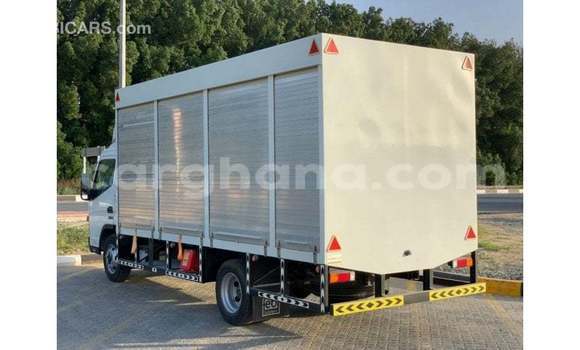 Buy Import Mitsubishi Carisma White Car in Import - Dubai in Ashanti Buy Import Mitsubishi Carisma White Car in Import - Dubai in Ashanti