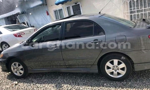 Sayi Na hannu Toyota Corolla Black Mota in Wenchi a Brong-Ahafo Sayi Na hannu Toyota Corolla Black Mota in Wenchi a Brong-Ahafo