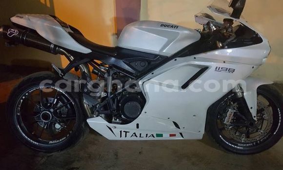 Buy Used Ducati 1198 White Moto in Accra in Greater Accra Buy Used Ducati 1198 White Moto in Accra in Greater Accra