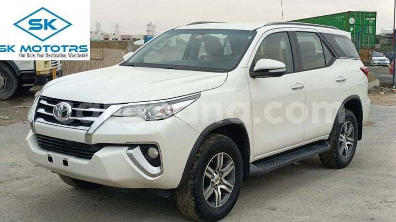 Big with watermark toyota fortuner ashanti import dubai 53409