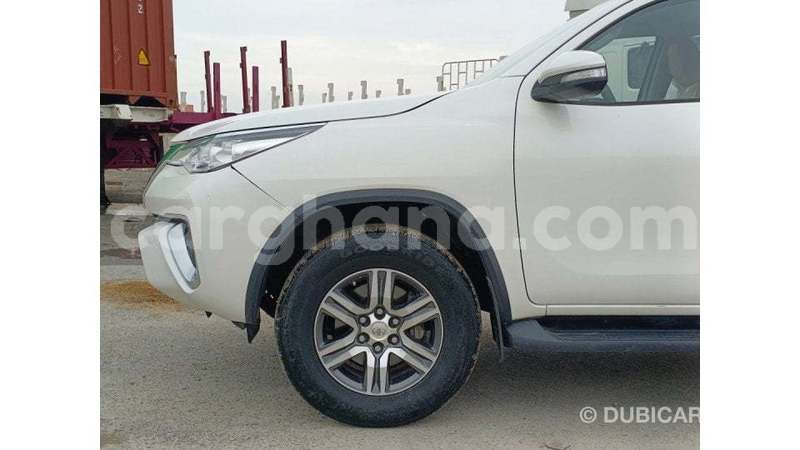 Big with watermark toyota fortuner ashanti import dubai 53409