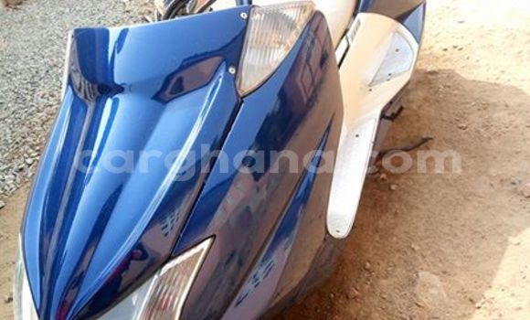 Buy Used Yamaha Maxam Blue Moto in Accra in Greater Accra Buy Used Yamaha Maxam Blue Moto in Accra in Greater Accra