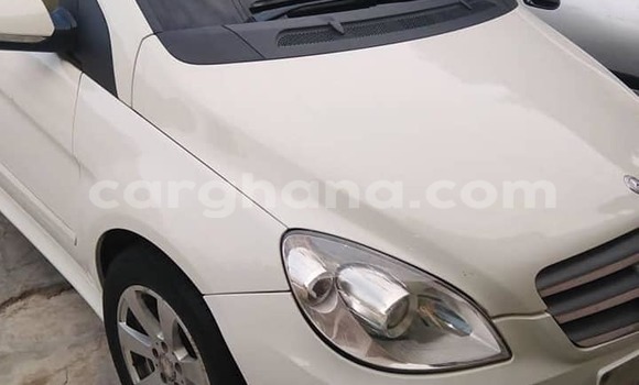 Buy Used Mercedes‒Benz B-klasse White Car in Accra in Greater Accra Buy Used Mercedes‒Benz B-klasse White Car in Accra in Greater Accra