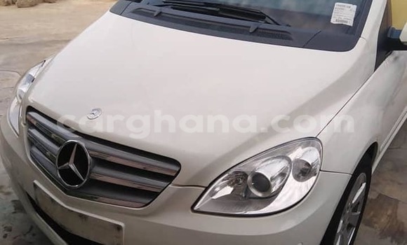 Sayi Na hannu Mercedes‒Benz B-klasse White Mota in Accra a Greater Accra Sayi Na hannu Mercedes‒Benz B-klasse White Mota in Accra a Greater Accra