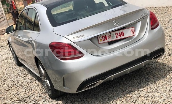 Sayi Na hannu Mercedes‒Benz C–Class Azurfa Mota in Accra a Greater Accra Sayi Na hannu Mercedes‒Benz C–Class Azurfa Mota in Accra a Greater Accra