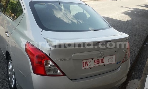 Sayi Na hannu Nissan Versa Azurfa Mota in Accra a Greater Accra Sayi Na hannu Nissan Versa Azurfa Mota in Accra a Greater Accra