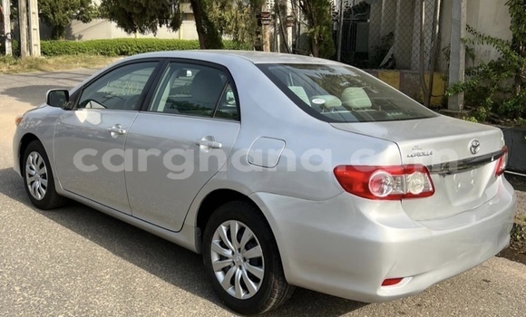 Sayi Na hannu Toyota Corolla Azurfa Mota in Accra a Greater Accra Sayi Na hannu Toyota Corolla Azurfa Mota in Accra a Greater Accra
