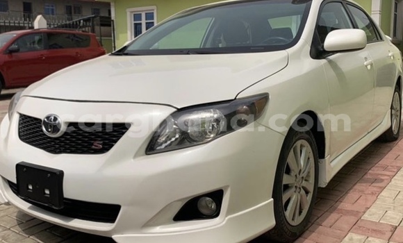 Buy Used Toyota Corolla White Car in Accra in Greater Accra