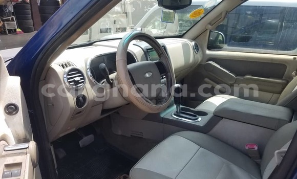 Buy Used Ford Explorer Sport Trac Blue Car in Accra in Greater Accra Buy Used Ford Explorer Sport Trac Blue Car in Accra in Greater Accra