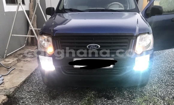 Buy Used Ford Explorer Blue Car in Accra in Greater Accra