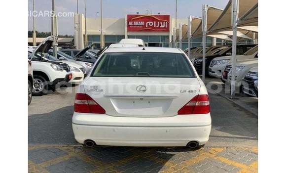 Ra Imported Lexus LS funfun Ọkọ̀ in Import - Dubai ni Ashanti Ra Imported Lexus LS funfun Ọkọ̀ in Import - Dubai ni Ashanti