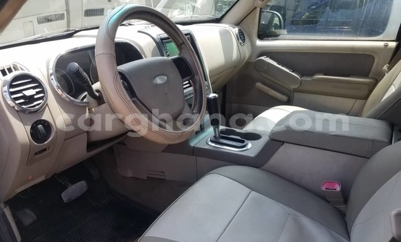 Buy Used Ford Explorer Blue Car in Accra in Greater Accra Buy Used Ford Explorer Blue Car in Accra in Greater Accra