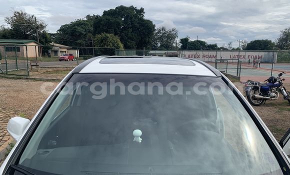 Buy Used Honda CR–V White Car in Kumasi in Ashanti Buy Used Honda CR–V White Car in Kumasi in Ashanti
