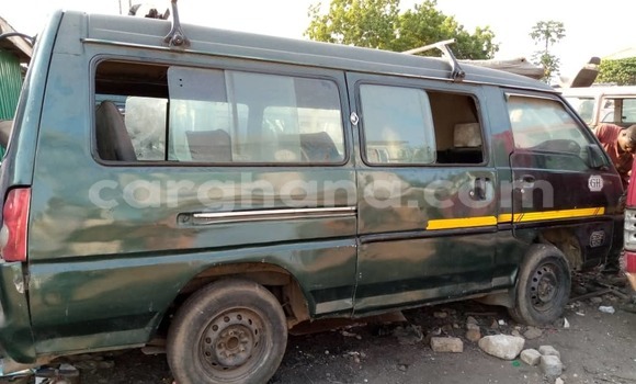 Buy Used Hyundai Grace Green Car in Accra in Greater Accra