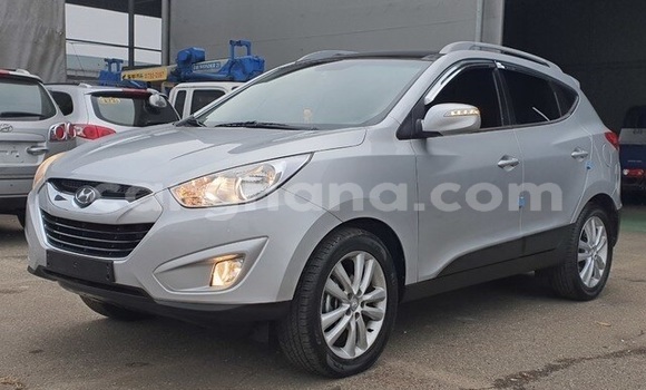 Buy Used Hyundai Tucson Silver Car in Accra in Greater Accra