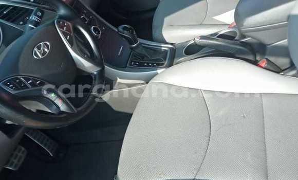 Ra Tuntun Hyundai Elantra Silver Ọkọ̀ in Madina ni Greater Accra Ra Tuntun Hyundai Elantra Silver Ọkọ̀ in Madina ni Greater Accra