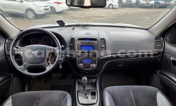 Sayi Na hannu Hyundai Santa Fe Azurfa Mota in Accra a Greater Accra Sayi Na hannu Hyundai Santa Fe Azurfa Mota in Accra a Greater Accra