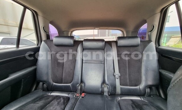Sayi Na hannu Hyundai Santa Fe Azurfa Mota in Accra a Greater Accra Sayi Na hannu Hyundai Santa Fe Azurfa Mota in Accra a Greater Accra